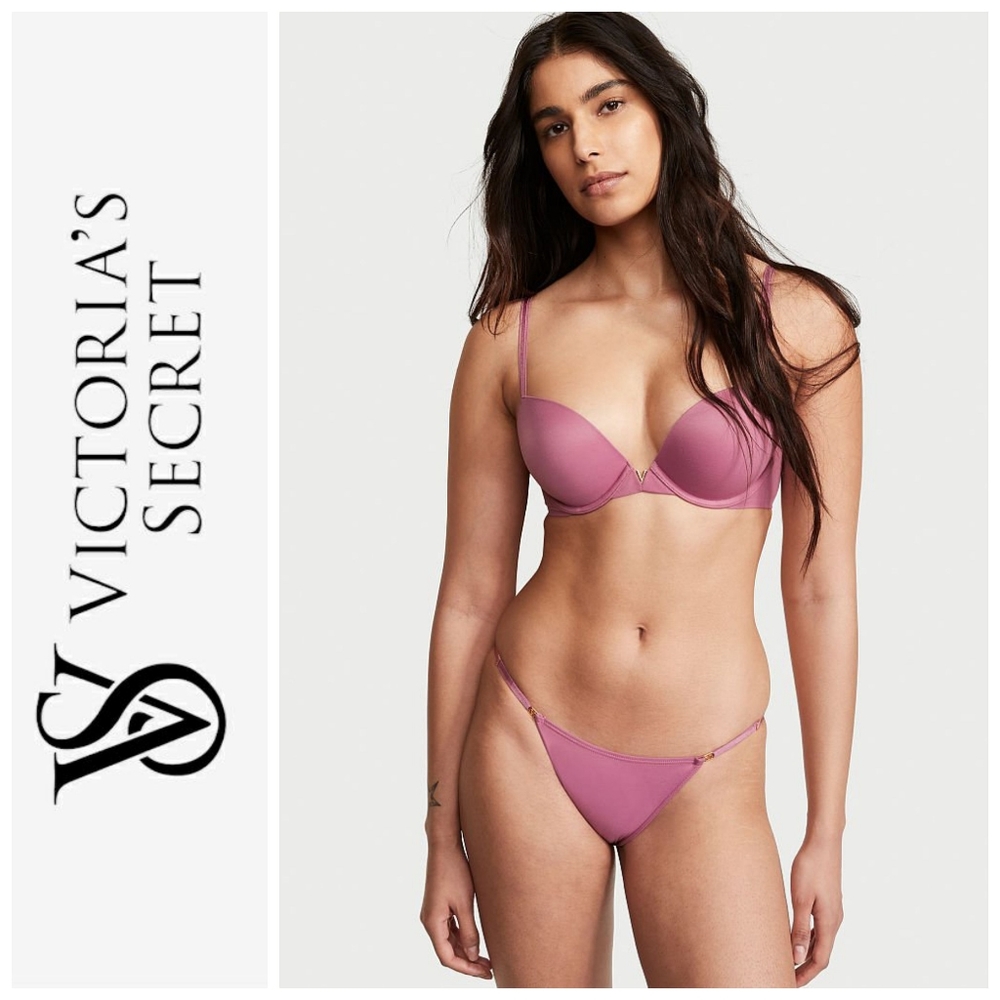 🆕️Victoria's Secret Love Cloud Plunge Bra & Bikini Panty Set